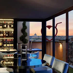 https://barberini.it-romehotels.com